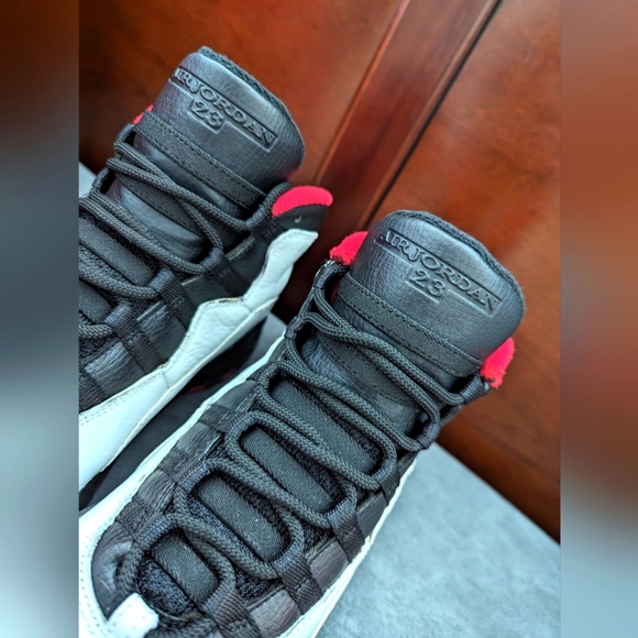 Jordan 10 #45 Double Nickel retros - Picture 2 of 6